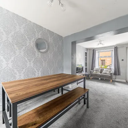 House- 3 Bedrooms * Dalton-in-Furness